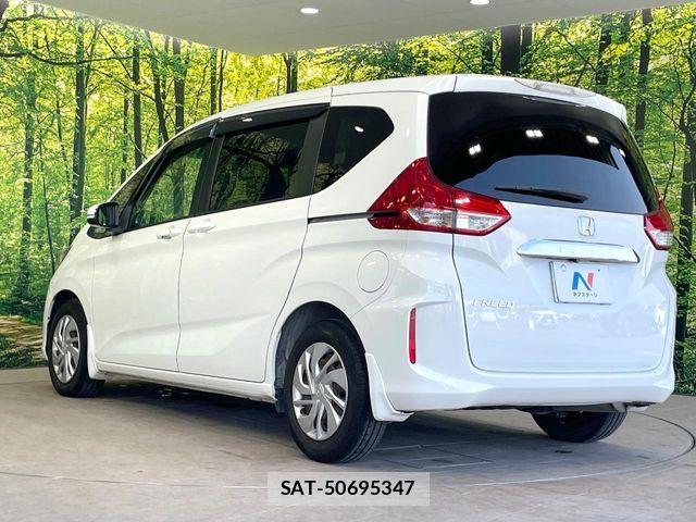 Honda FREED 2017-08 8245250-17