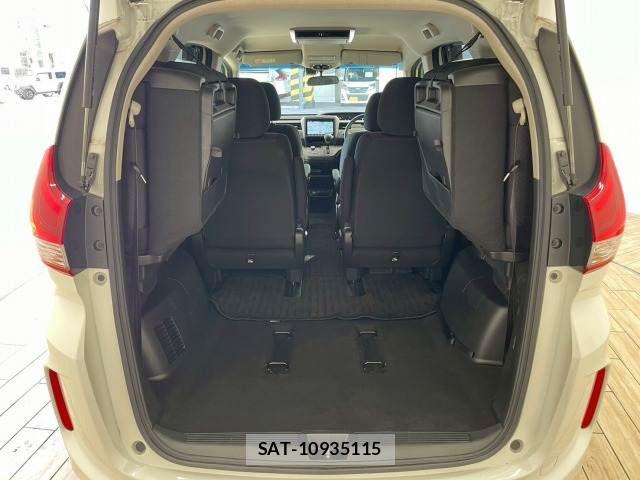 Honda FREED 2023-11 8245244-12