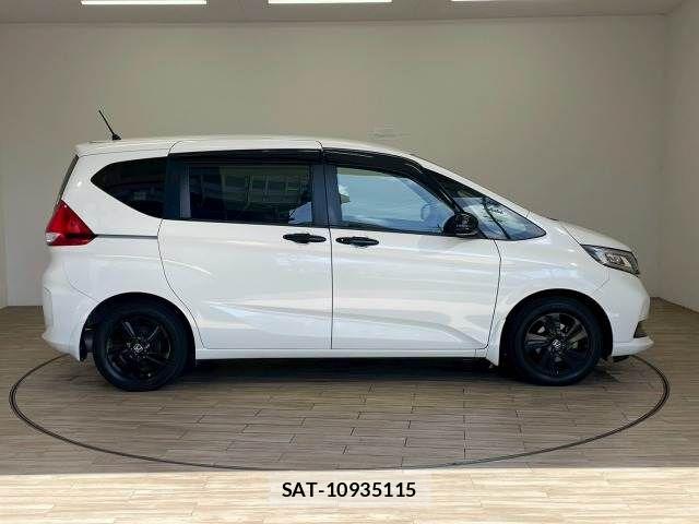 Honda FREED 2023-11 8245244-16