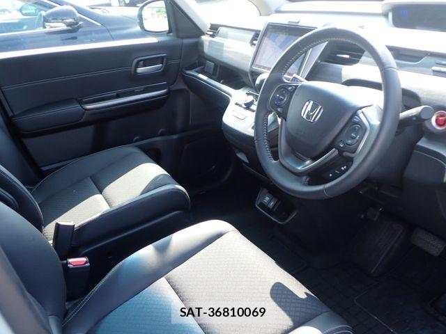 Honda FREED 2024-07 8245243-1