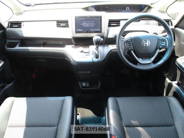 Honda FREED 2023-05 8314541-1