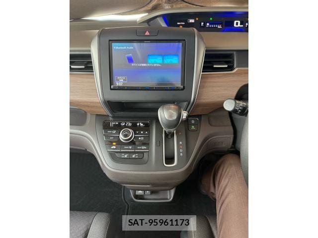 Honda FREED 2021-12 8314546-13