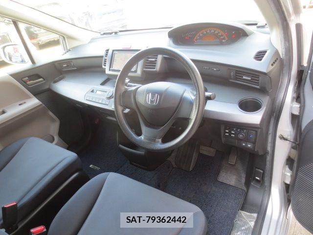Honda FREED 2009-11 8314552-1