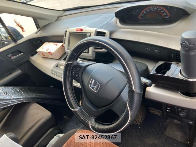 Honda FREED 2010-08 8335928-13