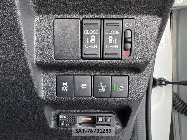Honda FREED 2021-05 8335922-15