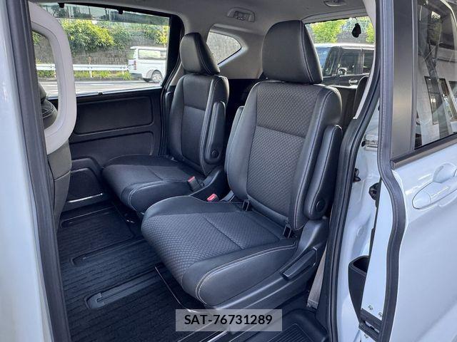 Honda FREED 2021-05 8335922-26