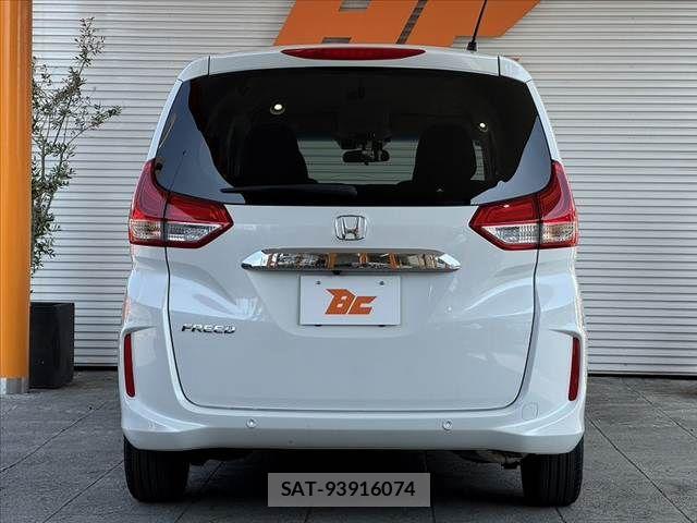 Honda FREED 2024-01 8335913-12