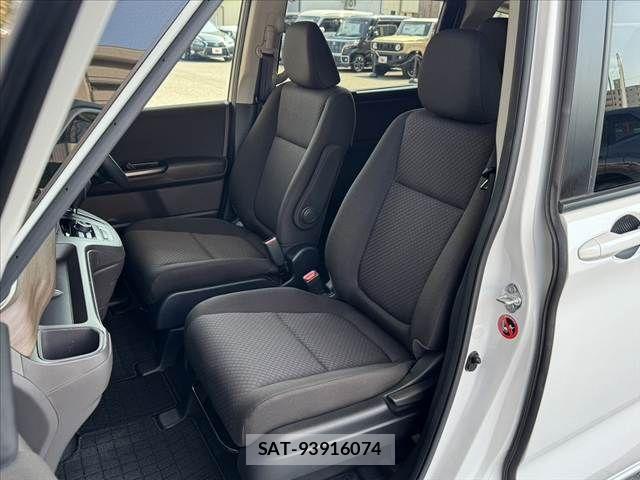 Honda FREED 2024-01 8335913-15
