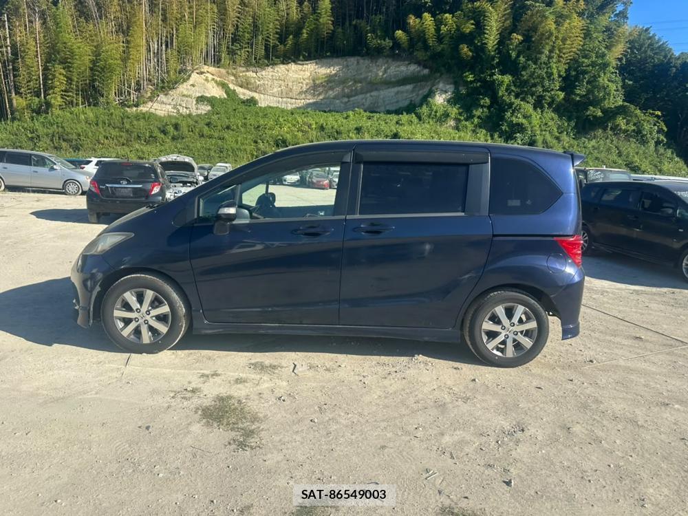 Honda FREED 2009-10 7773766-1