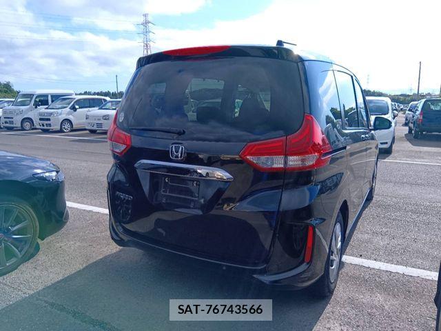 Honda FREED 2023-06 8335916-2