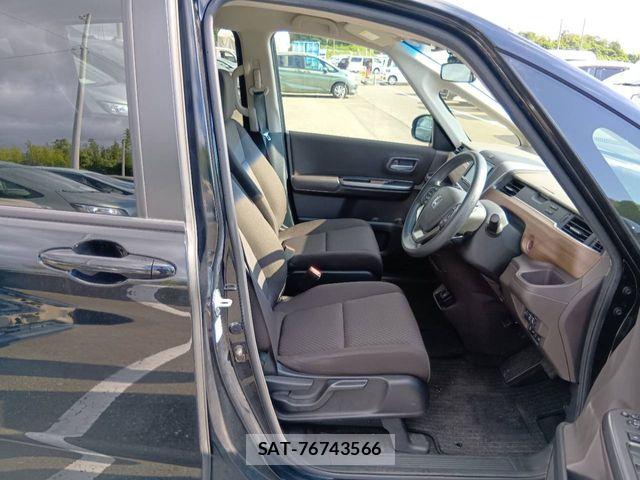 Honda FREED 2023-06 8335916-3