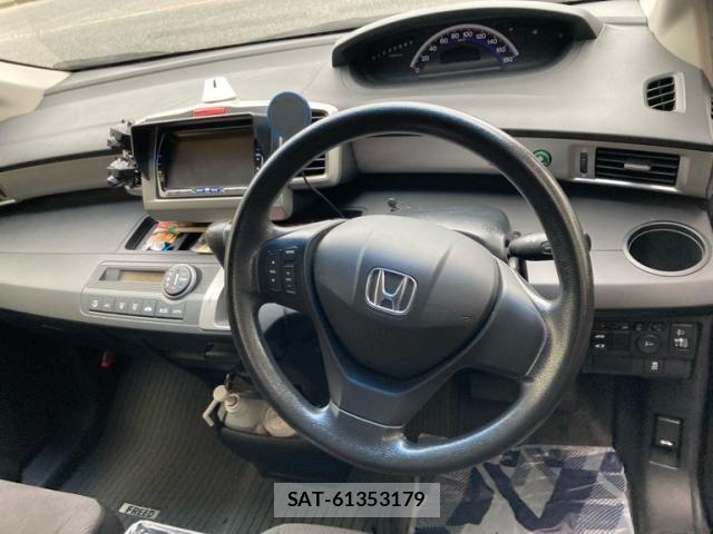 Honda FREED 2012-02 8335925-9