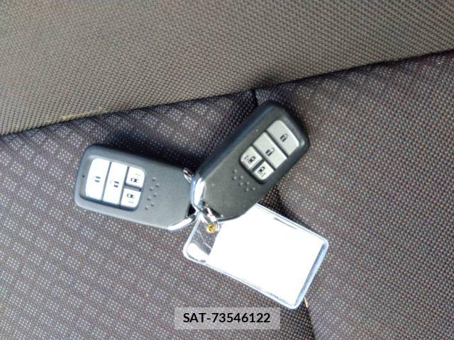Honda FREED 2023-06 8335915-10