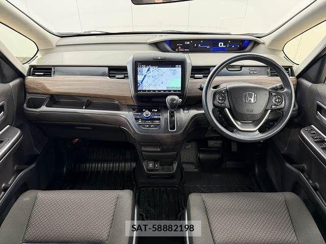 Honda FREED 2021-08 8335919-1