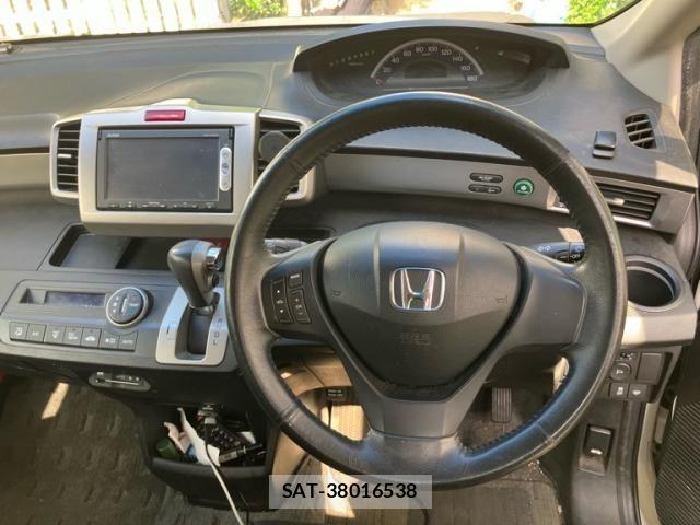 Honda FREED 2014-08 8335924-14