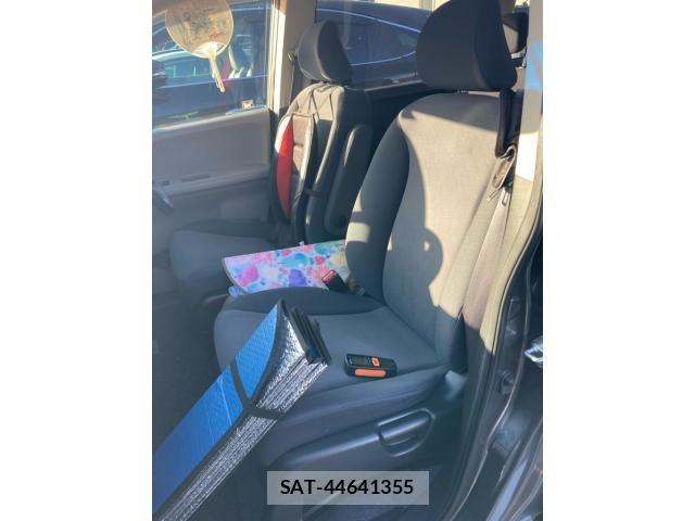Honda FREED 2009-08 8335926-11