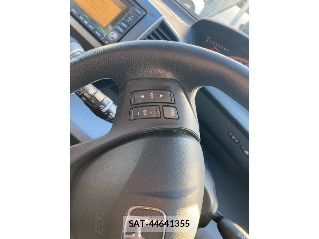 Honda FREED 2009-08 8335926-15