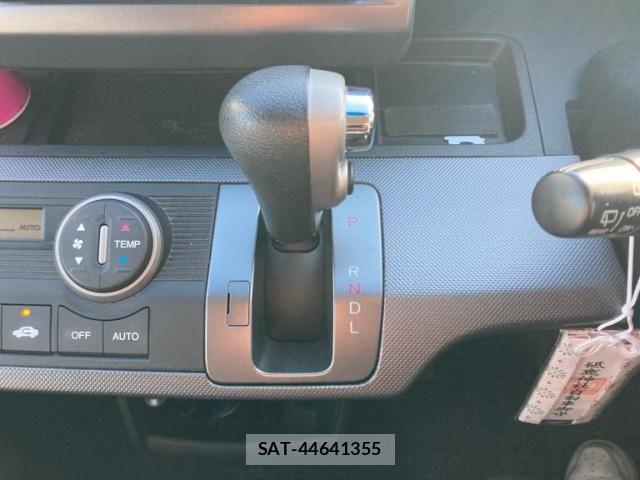 Honda FREED 2009-08 8335926-19
