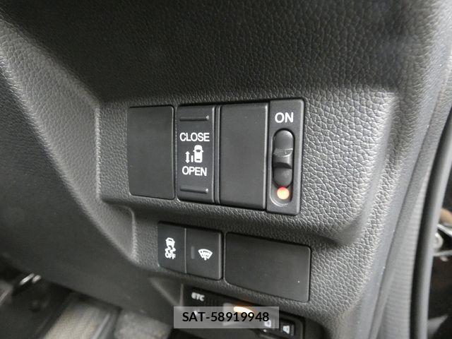 Honda FREED 2018-10 8335921-9