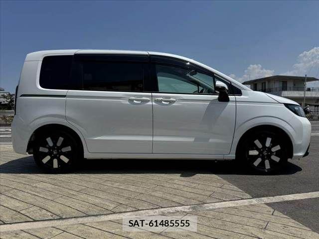 Honda FREED 2024-12 8335912-11