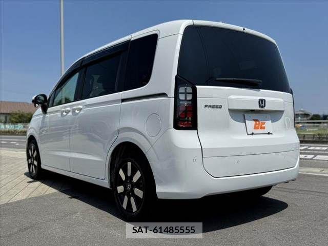 Honda FREED 2024-12 8335912-12