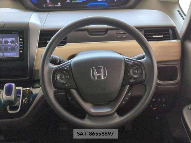 Honda FREED 2017-10 8353767-12