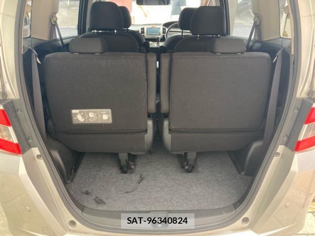 Honda FREED 2015-08 8354540-13