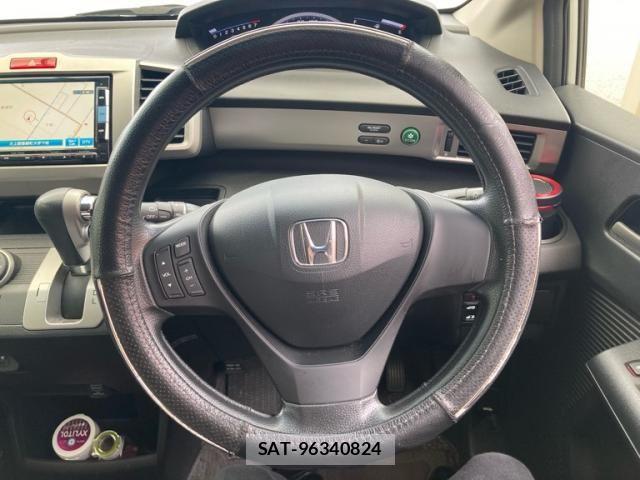 Honda FREED 2015-08 8354540-15