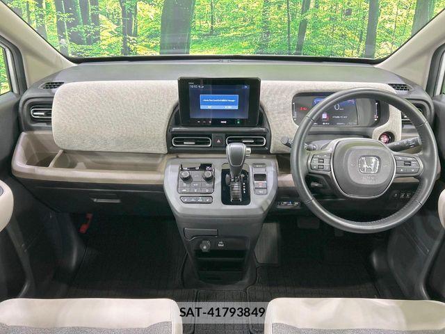 Honda FREED 2024-08 8354525-1