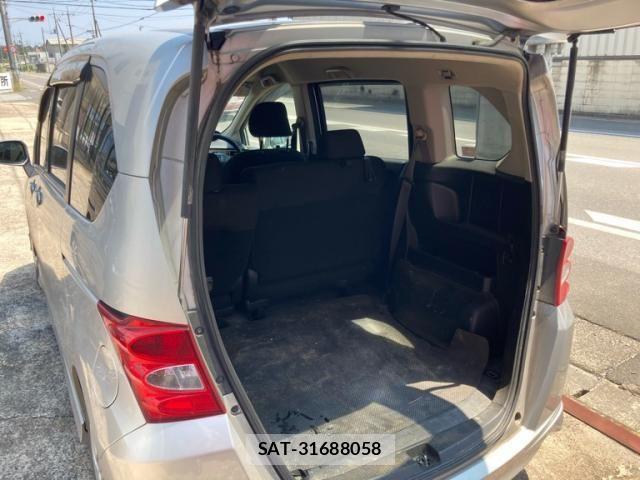 Honda FREED 2011-09 8354543-7