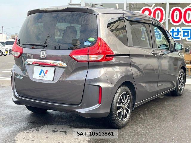 Honda FREED 2018-03 8354536-11