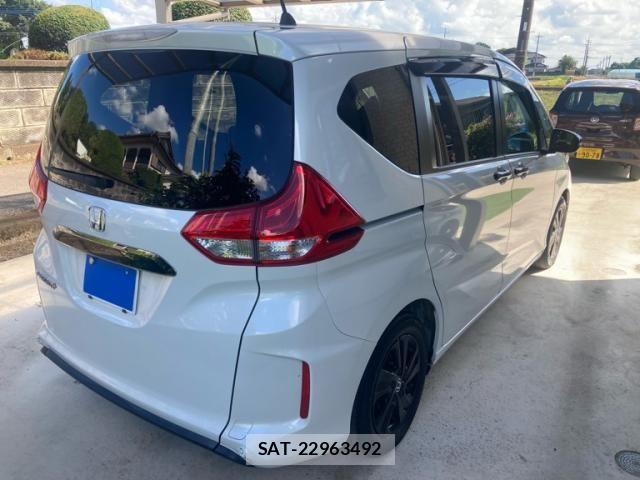 Honda FREED 2023-01 8354533-6