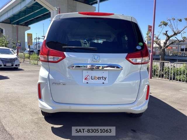 Honda FREED 2021-06 8366008-10