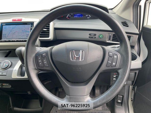 Honda FREED 2016-01 8366018-10