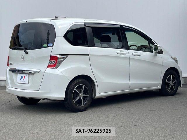 Honda FREED 2016-01 8366018-16