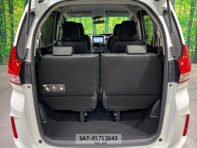 Honda FREED 2018-06 8366010-9