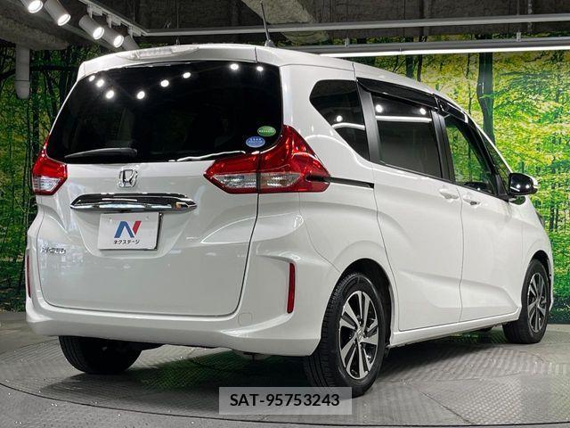 Honda FREED 2018-06 8366010-16
