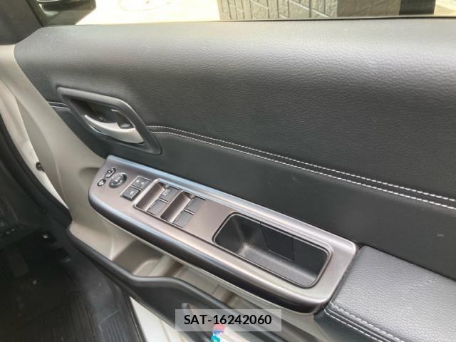 Honda FREED 2018-01 8366013-9