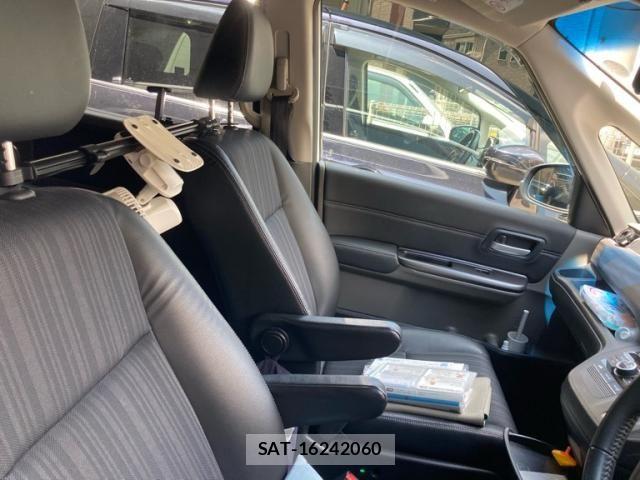 Honda FREED 2018-01 8366013-6