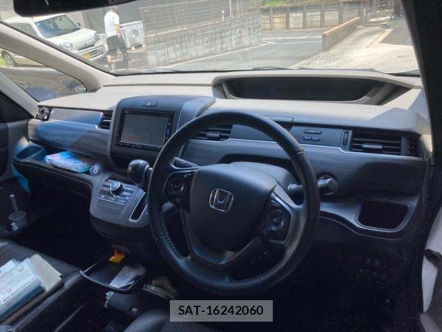 Honda FREED 2018-01 8366013-8