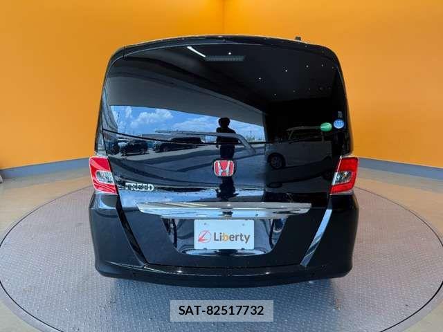 Honda FREED 2016-02 8366017-17
