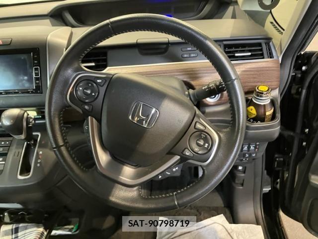 Honda FREED 2022-03 8366006-15