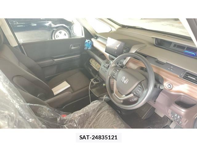 Honda FREED 2022-12 8371674-9
