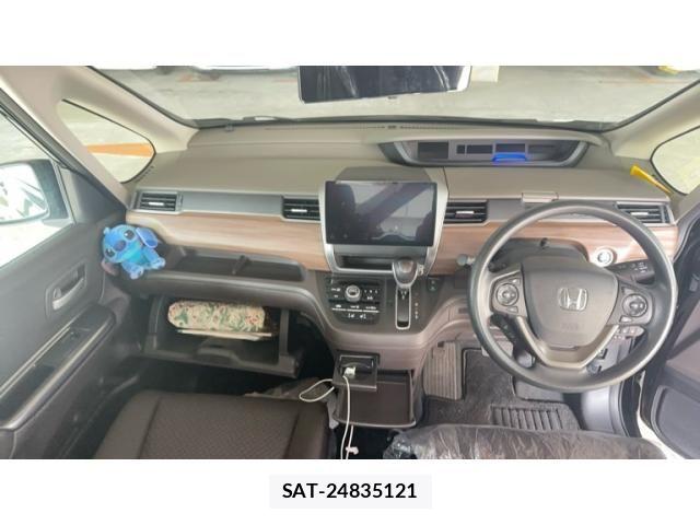 Honda FREED 2022-12 8371674-11
