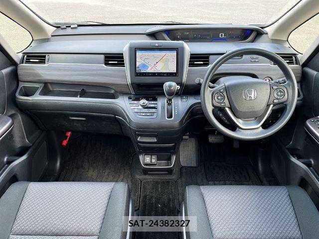 Honda FREED 2023-11 8412543-1