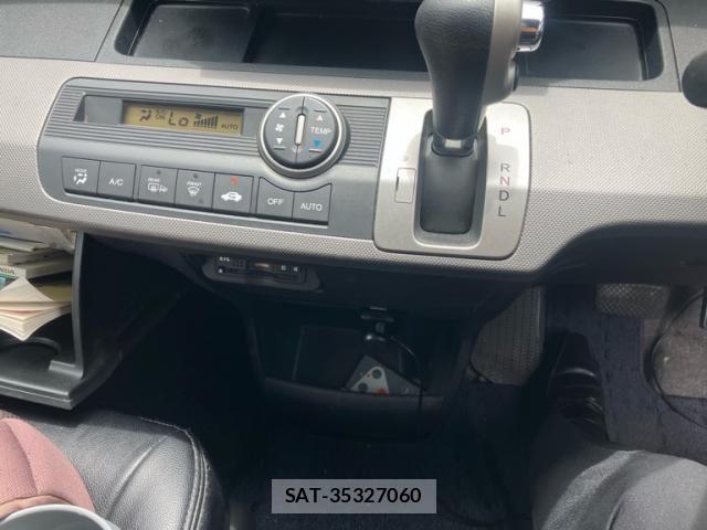 Honda FREED 2010-09 8412572-17