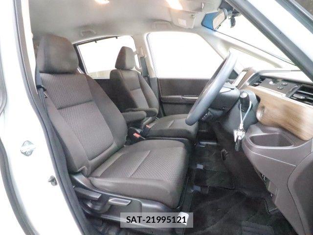 Honda FREED 2022-06 8412544-3