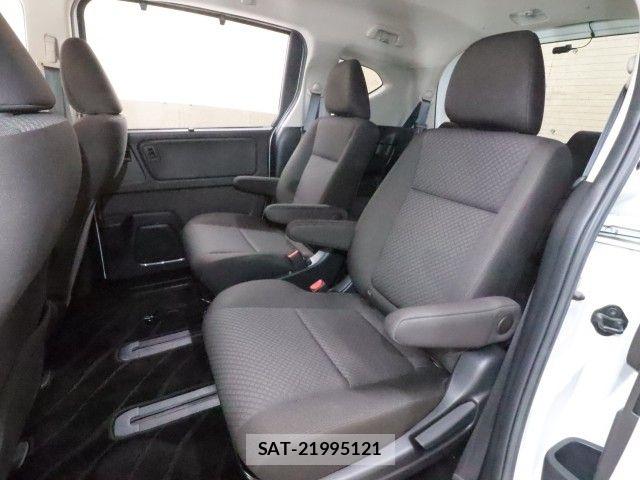 Honda FREED 2022-06 8412544-7