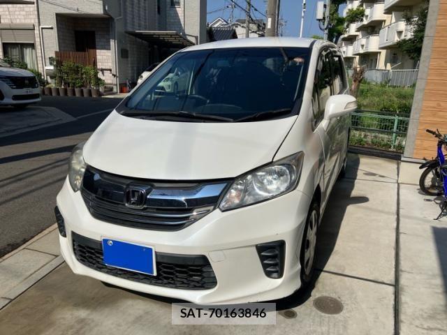 Honda FREED 2015-08 8412553-1