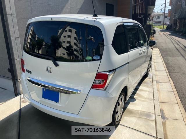 Honda FREED 2015-08 8412553-3